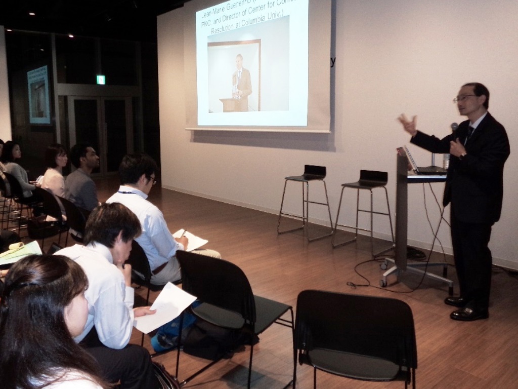 Professor Daisaku Higashi was making his presentation at UN University