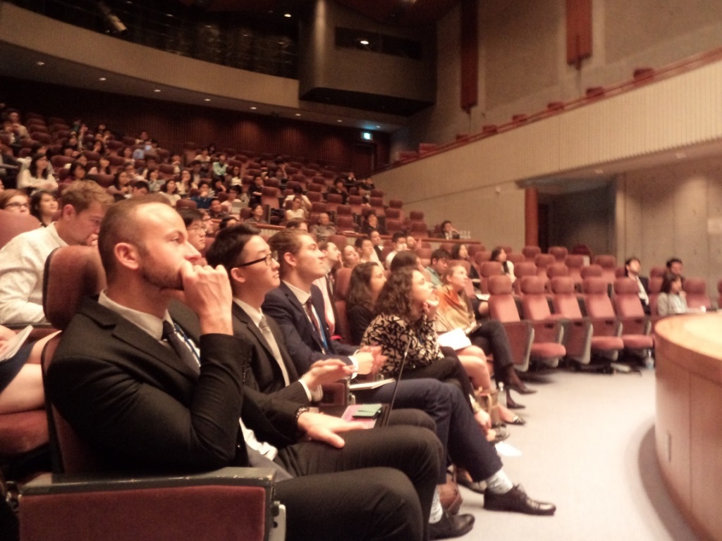 From left to right on the front row: Mr. Geremie of Canada Mr. Yokono of Japan, Mr.Huebner of Germany, Ms. Realacci of Italy.