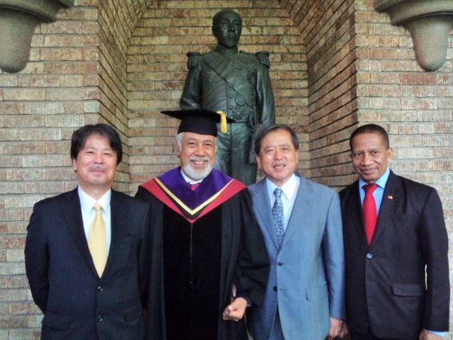 Professor Mitsuru Yamada, Minister Xanana Gusmão,Ambassador Iwao Kitahara, and Ambassador Filomena da Cruz